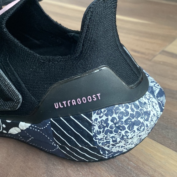 Adidas ultraboost sneakers - Picture 5 of 11